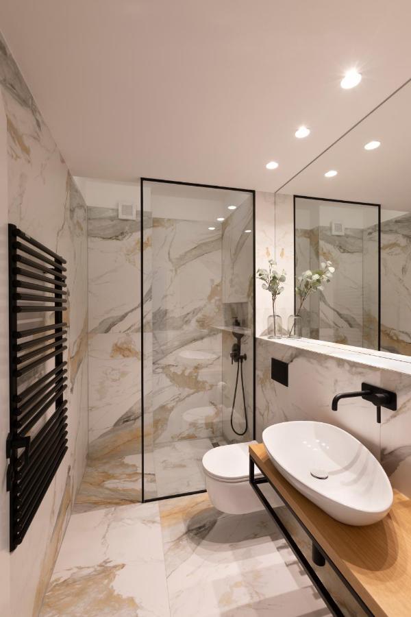 Apartman Mali Raj ปาโกชตาเน ภายนอก รูปภาพ